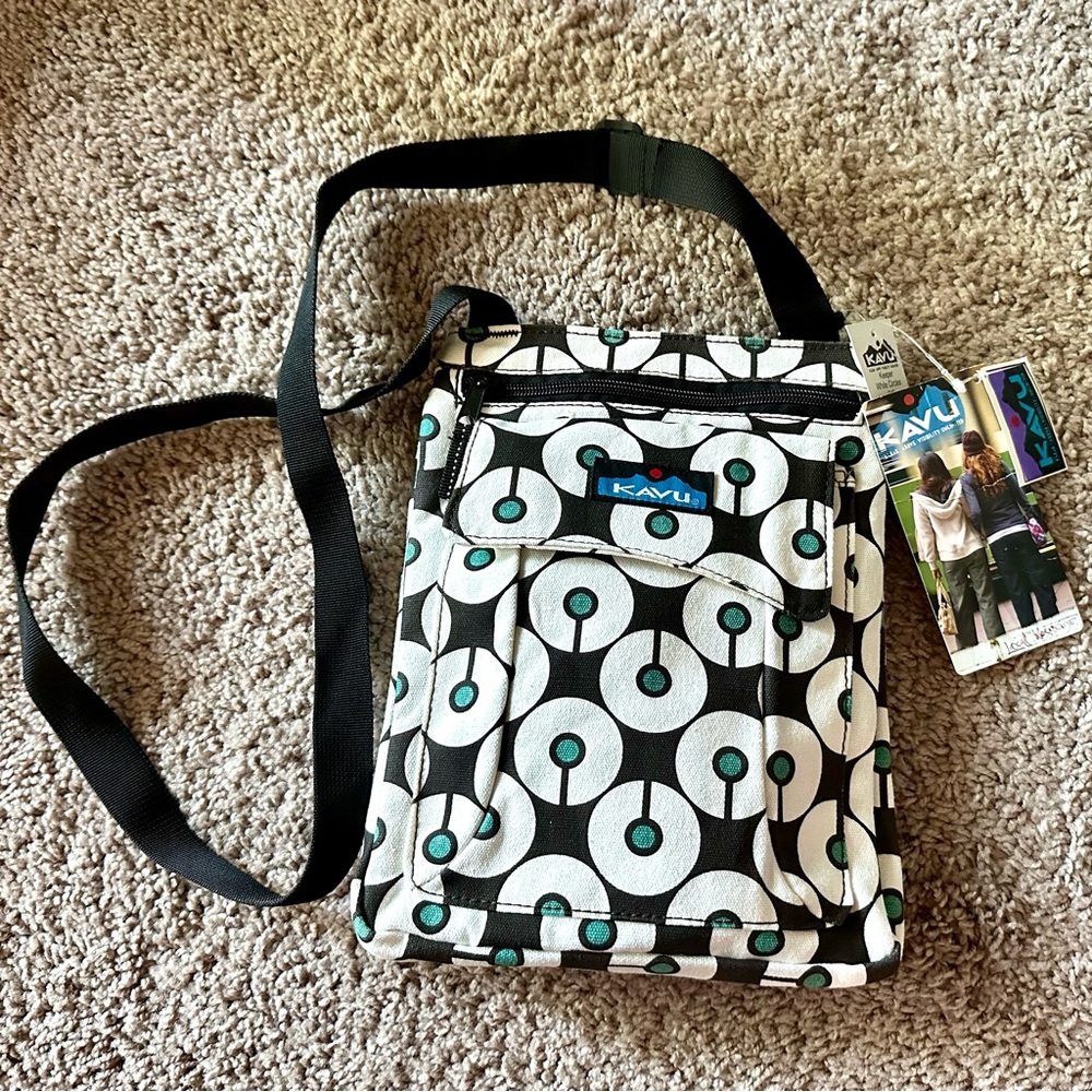 NWT Kavu keeper crossbody bag vintage white circles pattern. New, never used.